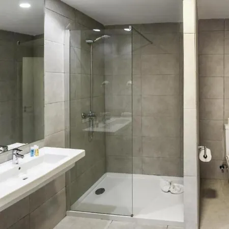 Deluxe Twin Vistas Al Mar Con Media Pension, Solo Adultos En 아파트 *