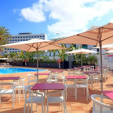 Deluxe Twin Vistas Al Mar Con Media Pension, Solo Adultos En