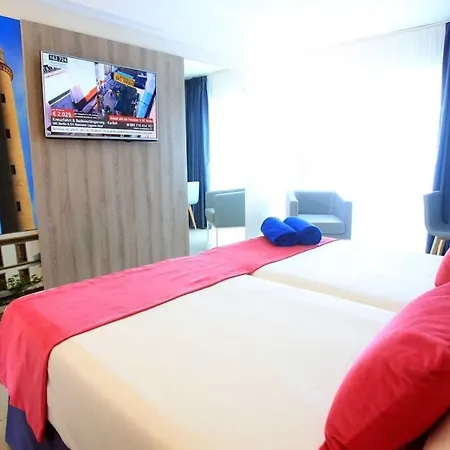 Deluxe Twin Vistas Al Mar Con Media Pension, Solo Adultos En Apartment *